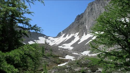 Piggy Plus Col from the hanging valley