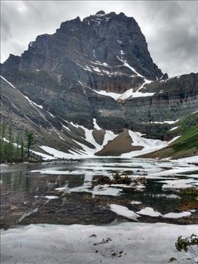 The lake below Temple Mountain.