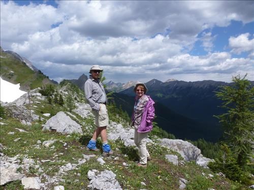 {177 ron hun}, {1314 bar bru}