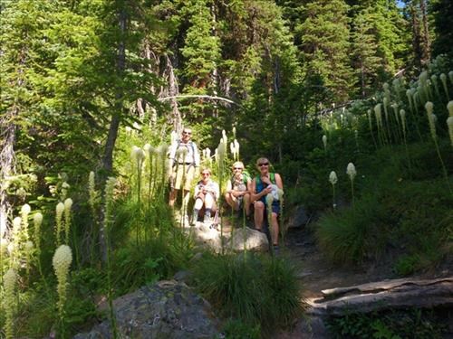 The group on the way to Goat Lake. Peter, Rejeanne, Yolande, and Teresa.