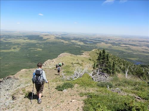 Ridge walk from northeast summit of Lakeview Ridge