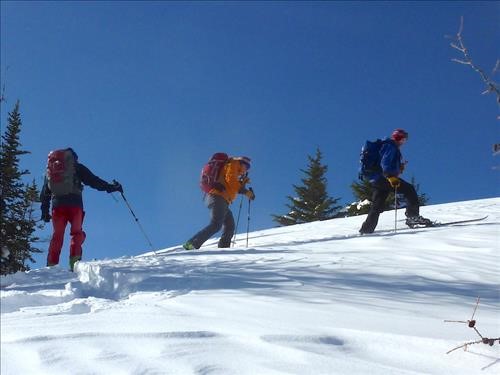 Gerald, John, Norman nearing summit overlooking Purple bowl.
