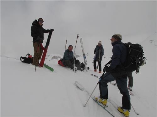 Dolomite Circuit - Losing some skin before the descent to Katherine Lake