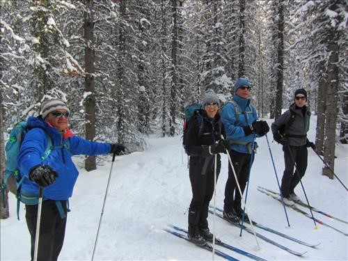 Ricardo, Rosanne, Philip & Inge at Fox Creek Jct