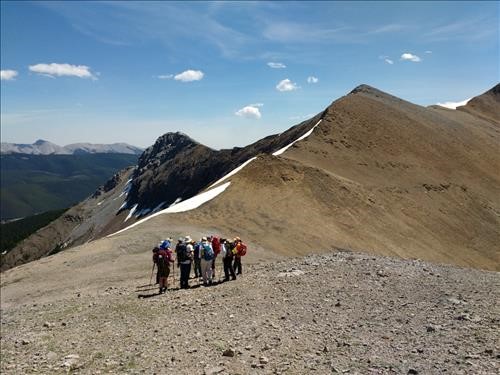 Regrouping before taking side trail to the col.
