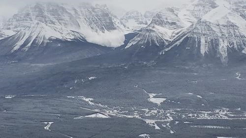 Avalanche into Paradise Valley