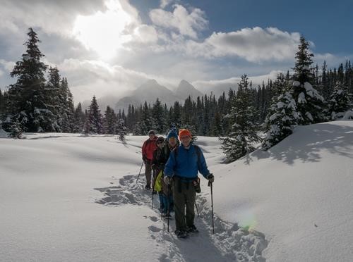 On our way to Chester Lk, wonderful views. Commonwealth Peak - Burstall Pass area in the background.