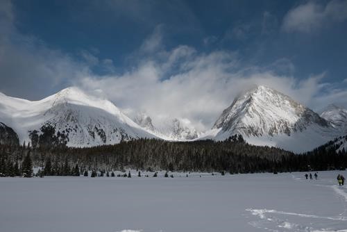 Approaching Chester Lake. The Meadows before Chester Lk, Mt Galatea 3185m at left and Gusty Pk 3000m at right.