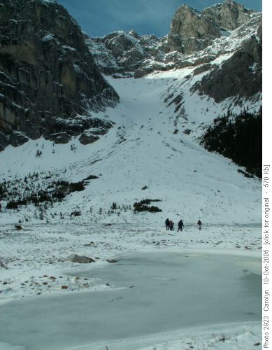Circumnavigation of Rae Lake