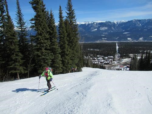 Christine skinning up 