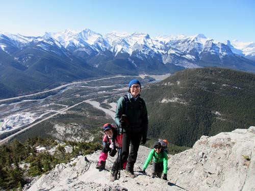 Rambler ladies on the ridge of Doorjam