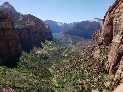 View of Zion-Mount Carmel highway from Zion Overlook