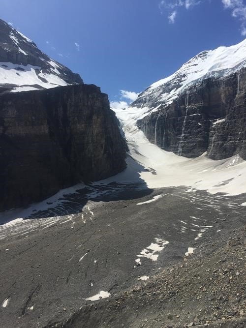 The Death Trap leading to Abbot Pass.