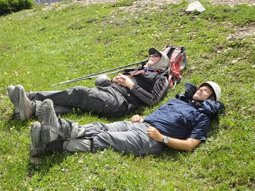 Kevin and Brian relax at the col on descent from Mt. Buller Kevin and Brian relax at the col on descent from Mt. Buller