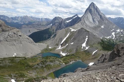 Birdwood Lakes below the ridge