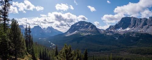 Mt Hector (left distant snowcap 3394m), Bow River Valley, Bow Peak (2686m), Crowfoot Pass & Mountain (2900m) Mt Hector (left distant snowcap 3394m), Bow River Valley, Bow Peak (2686m), Crowfoot Pass & Mountain (2900m)