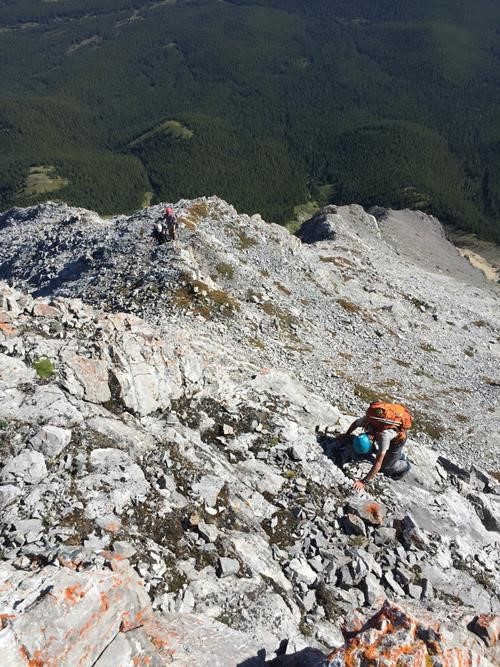 Delightful scrambling near the top of the north ridge