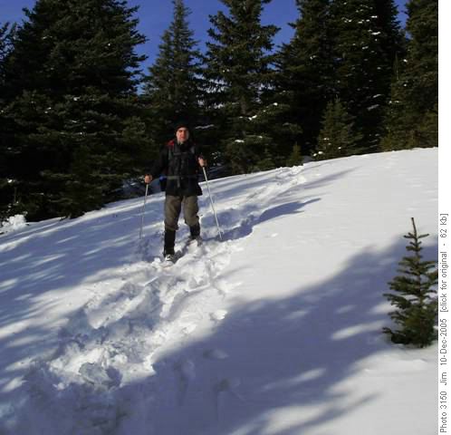 Damian takes a more controlled approach to his descent from Kent Ridge.