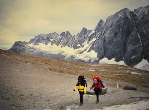 {261 m wo} and {213 M nem} approach Numa Pass, BC