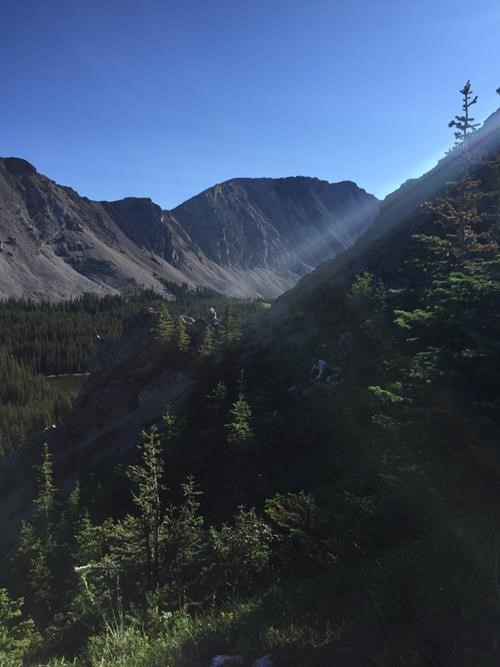Preparing to scramble the ridge between Lantern Creek and Picklejar Lakes
