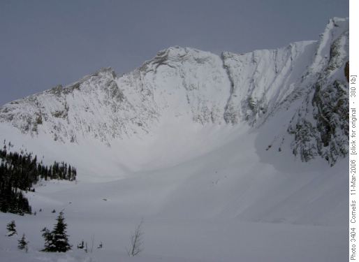 Rummel Lake under Mt Galatea's North-Face