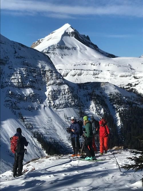 Viewpoint - Snow Peak in back and Whistling Ridge in foreground