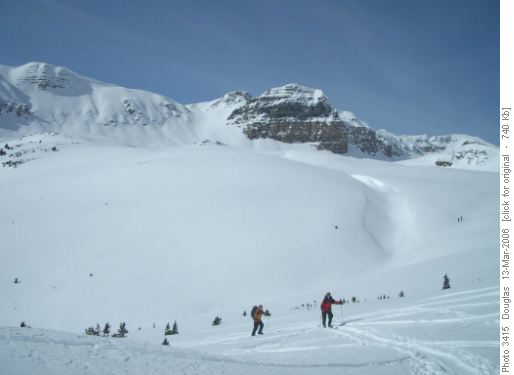 Climb to Cirque Ridge above Helen Lake meadows