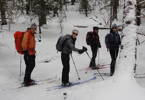 Break on descent from Eagle Hill: {957 bo we}, {1063 in s}, {944 s se}, and {152 ro ca}