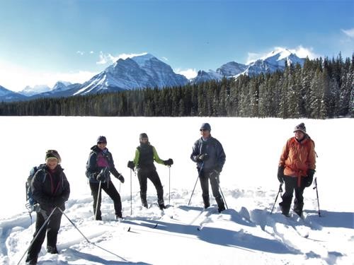 Mud Lake panorama: Barb, Rosanne,Alda, Philip & Bob