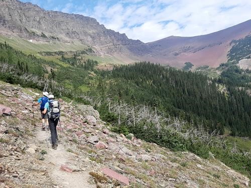 Jane and Nardi on the trail to Lineham Ridge.