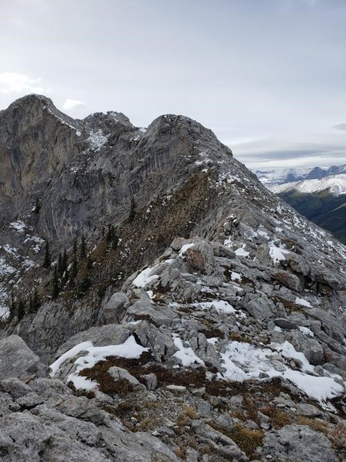The ascent ridge from the col between Skogan Peak and Mount Lorette.