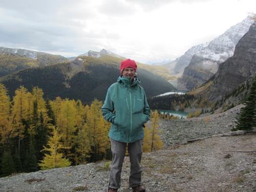 Queen of the Larches ({172 Chris Gro}) surveys her domain (Twin Lakes below)