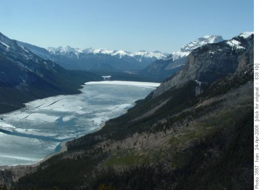 Lake Minnewanka from Aylmer lookout