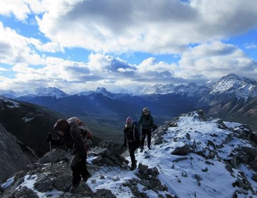 On the short summit ridge of Wasootch Peak