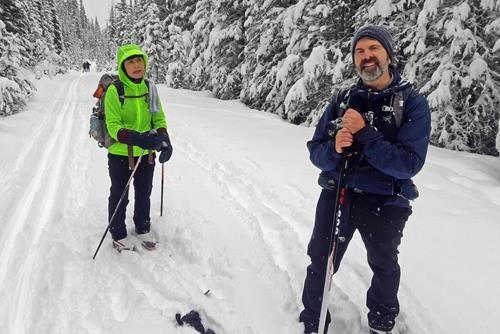 Sim and Brian about 10 km out on the Cascade fire road
