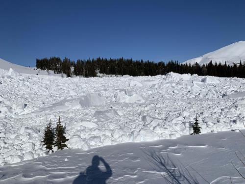 Debris from an avalanche (estimated size 3.5) from a cornice collapse on Quartz Ridge near Sunshine ski resort