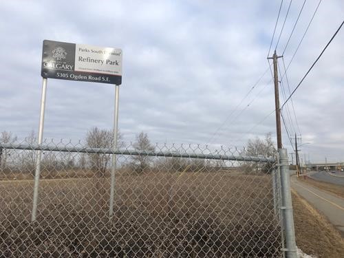 Sign at large parking area off Ogden Road