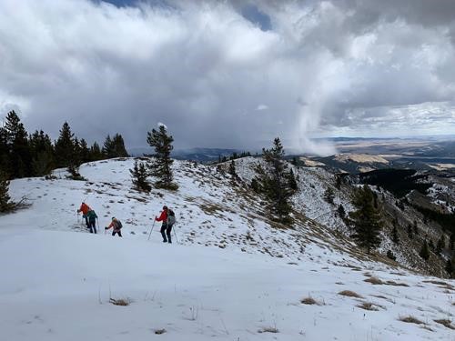Heading towards the middle section of the ridge