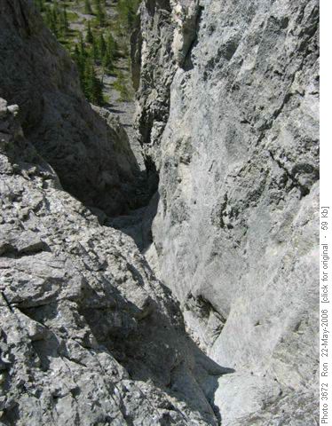 Climb gully, peak north of Yamnuska