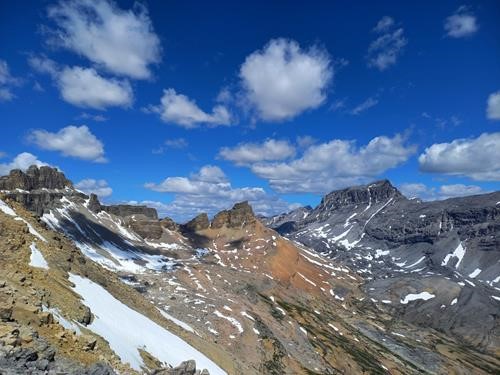More views to the NW