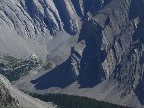 Dog-faced end of a ridge?