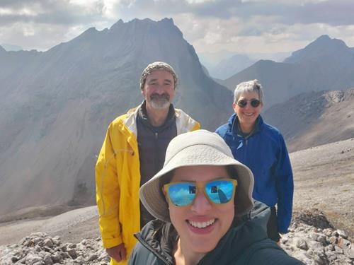 No problems fitting our small group of three in a selfie shot
