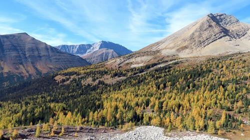View across the cirque looking at Little Arethusa