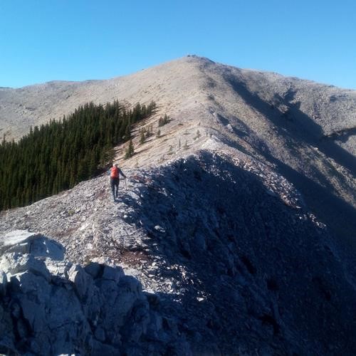Last section of the ridge leading to the summit