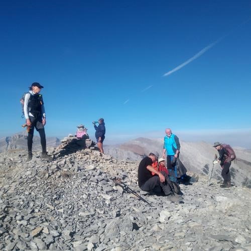 Lunch under clear skies that were smoky at the end of the day