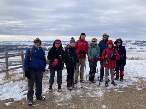 Robert, Alice, Carolyn, Norm, Ginger, Francisco, Linda, June at the first viewpoint