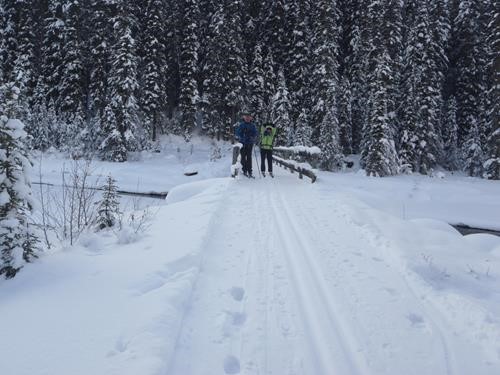 {906 Carl VonMirbach} and {168 Sim Galloway} at Bow River Loop River Crossing