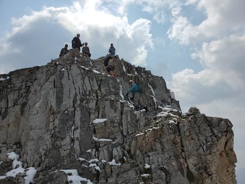 Scrambling back down from the summit (photo credit to Sim)