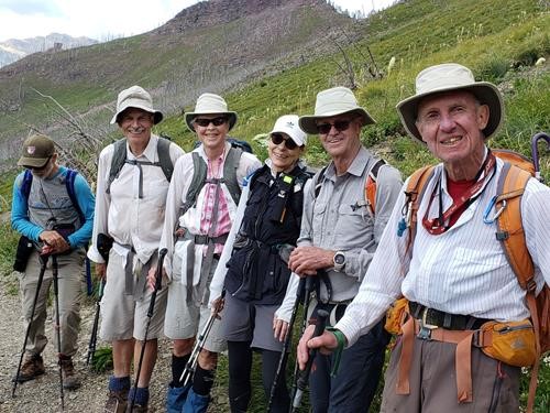 "Cute" Ramblers ascend to ridge on Carthew-Alderson Trail