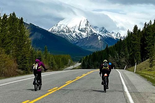 Heading towards Mist Mtn